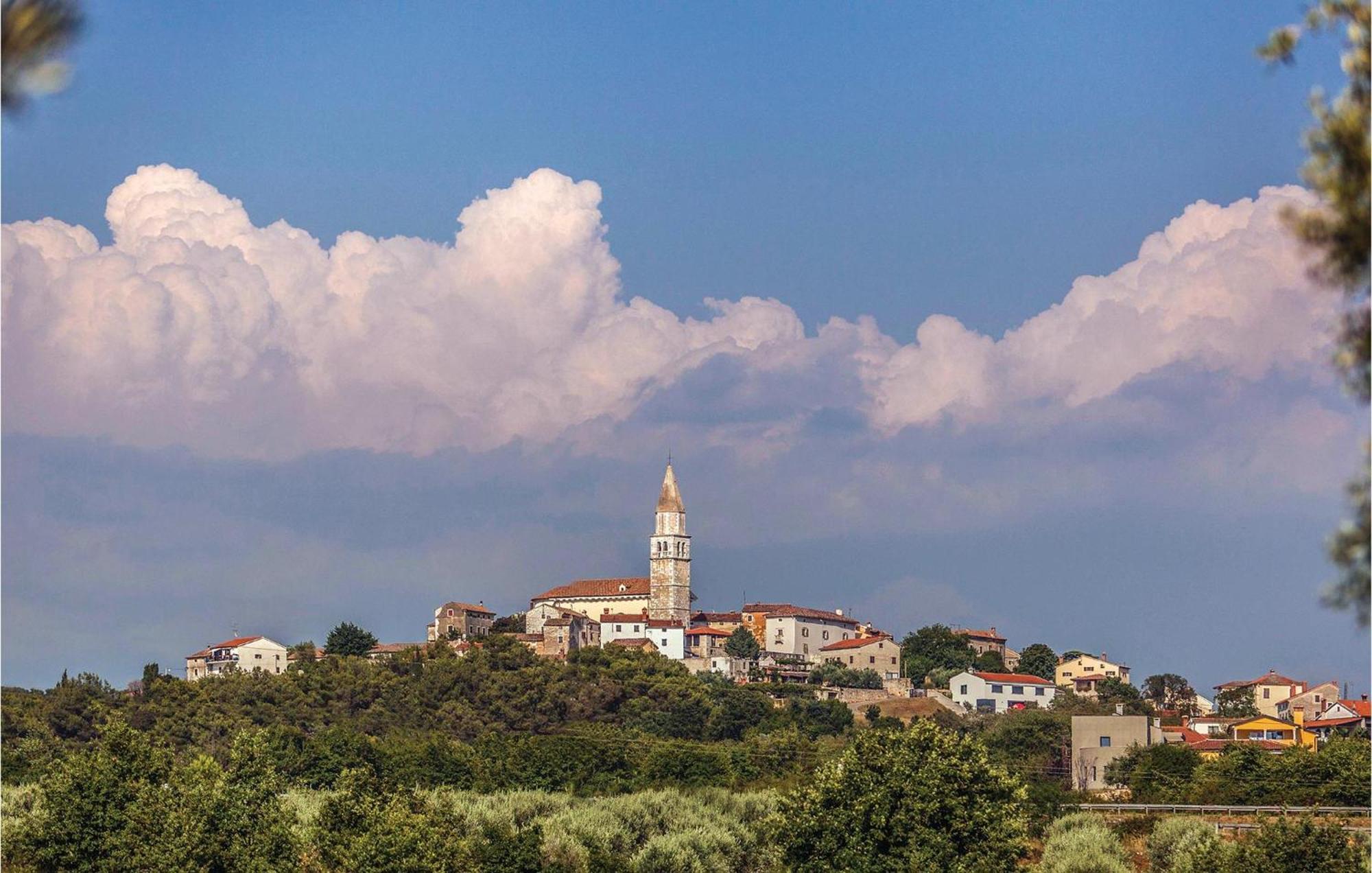 Pet Friendly Home In Ritosin Brig With Wifi Vranići Dış mekan fotoğraf